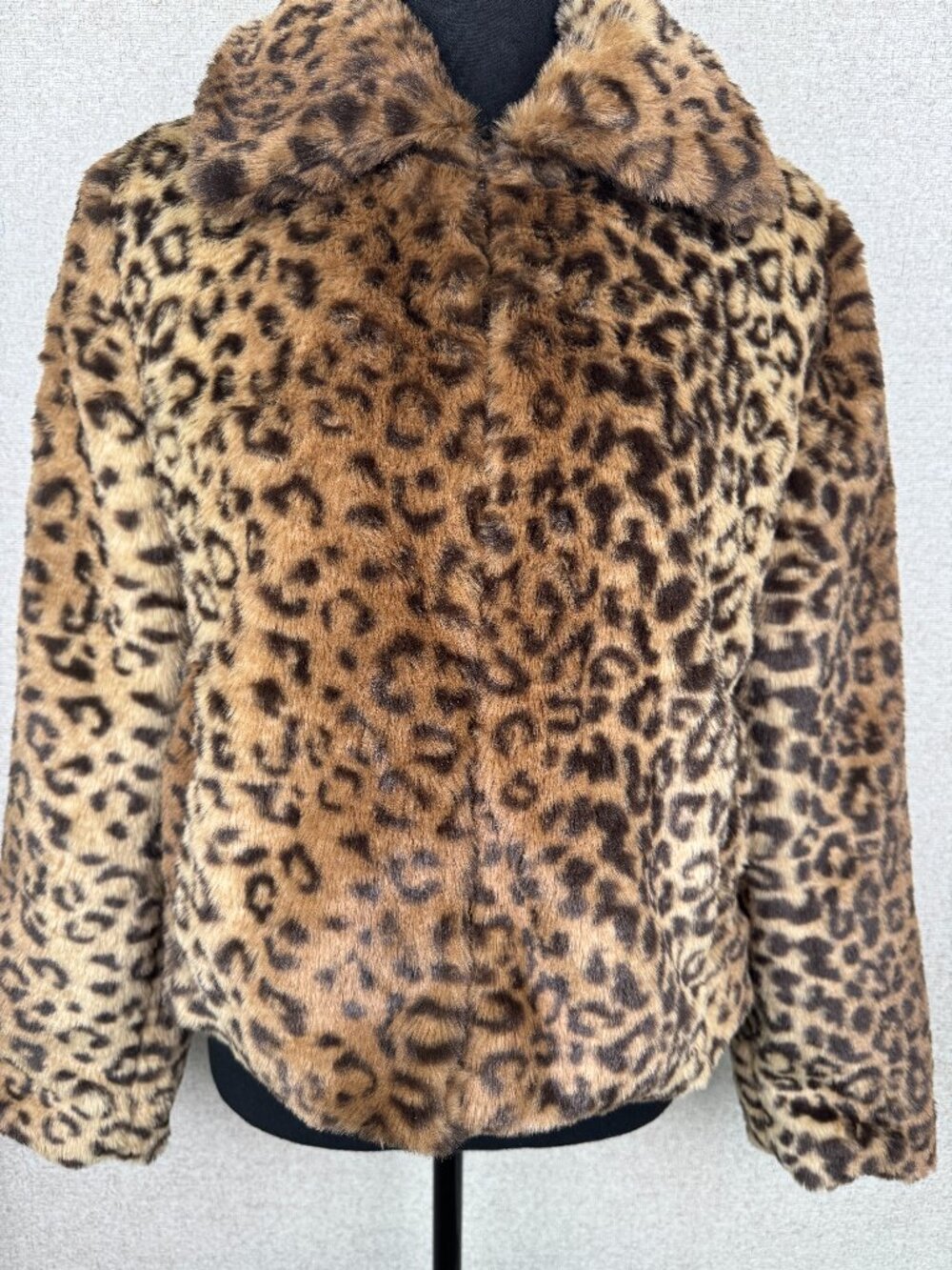NWT Francesca’s Leopard Print Faux Fur Jacket Brown Animal Print Coat Small